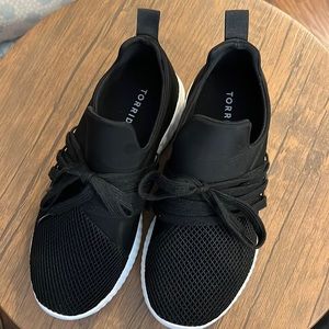 Torrid shoes. sz 8 wide width